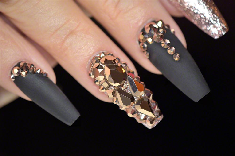 Metallic Manicure