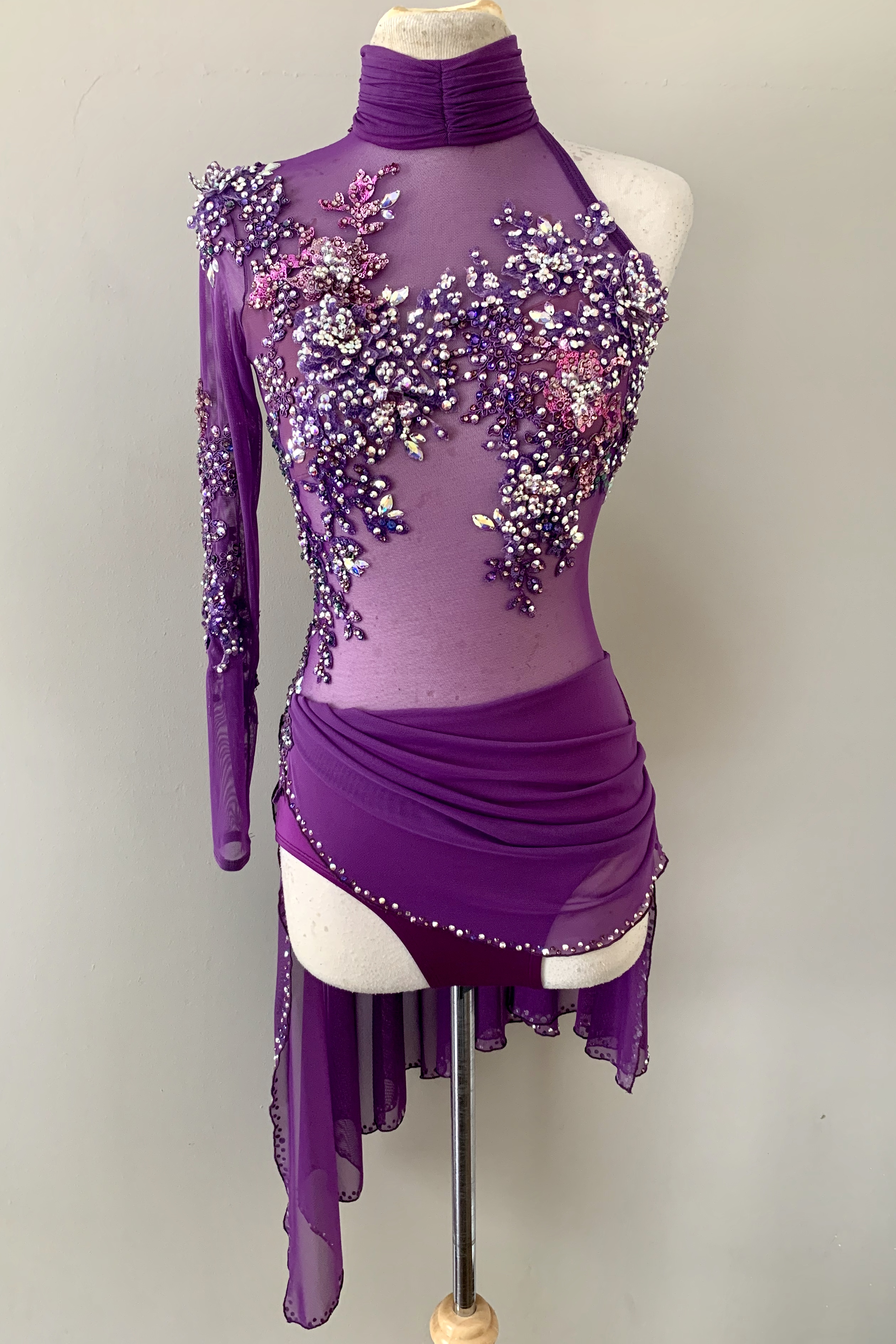 To Die For Costumes - Breighanna Vigor To Die For Costumes - Breighanna Vigor