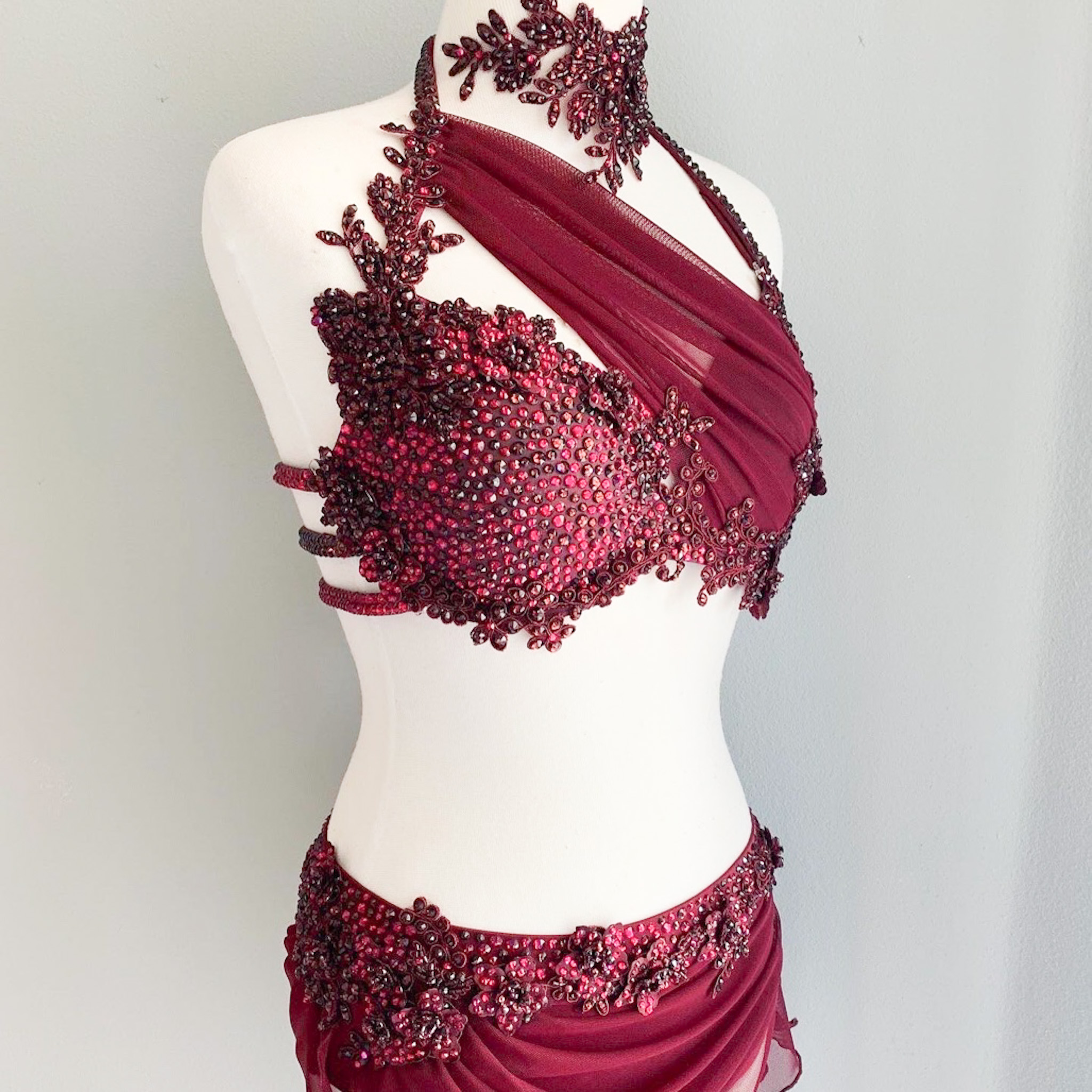 To Die For Costumes burgundy