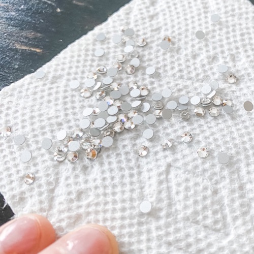 DIY Valentine's Rhinestone Craft Project